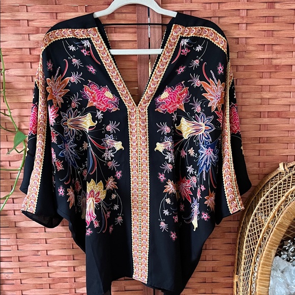 Rose & Olive Tops - Rose + Olive Kimono Sleeve Top